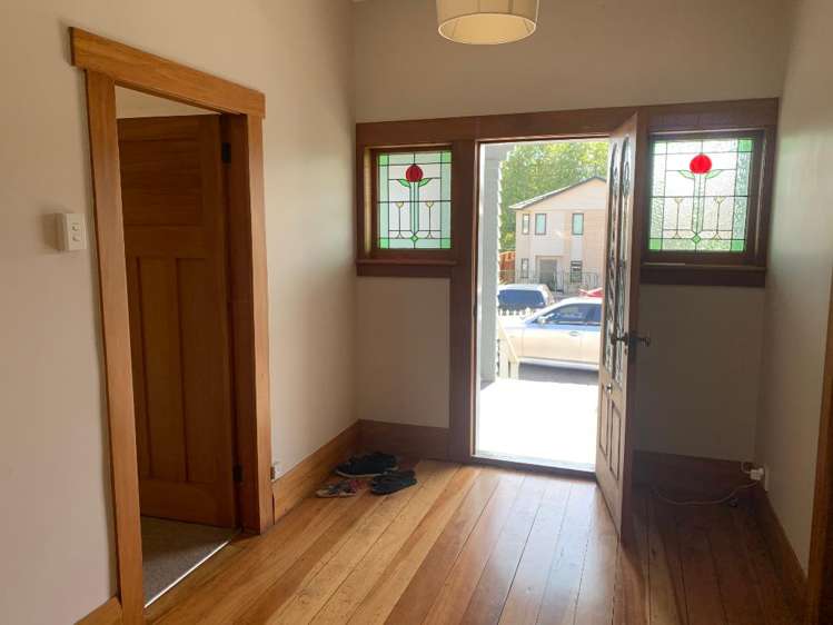 8 Manning Street Hamilton Central_2