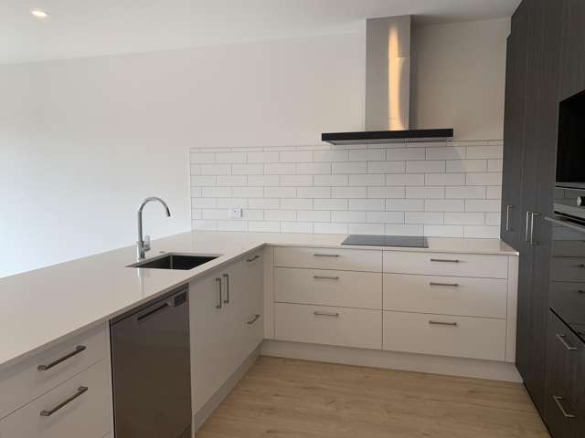 4 TORO PUKE LANE Beachlands_1