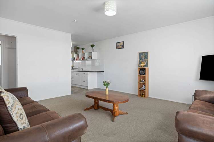 1/47 Eddowes Street Manurewa_3
