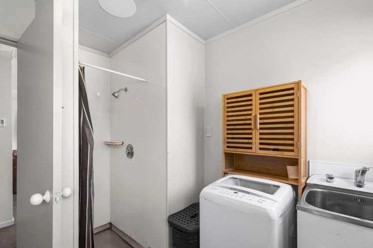2/36A Tukuka Street 10811_6