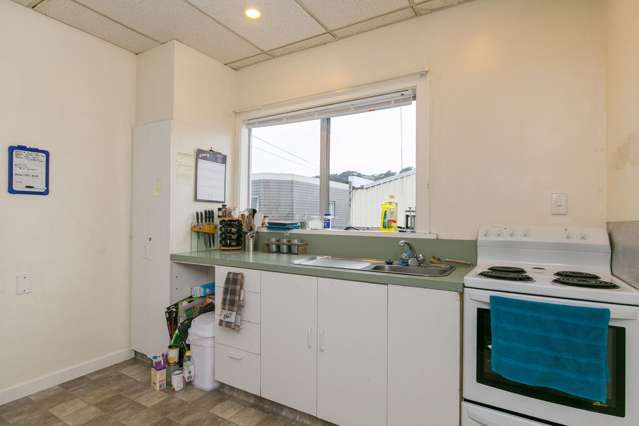 21 Hanson Street Mount Cook_4