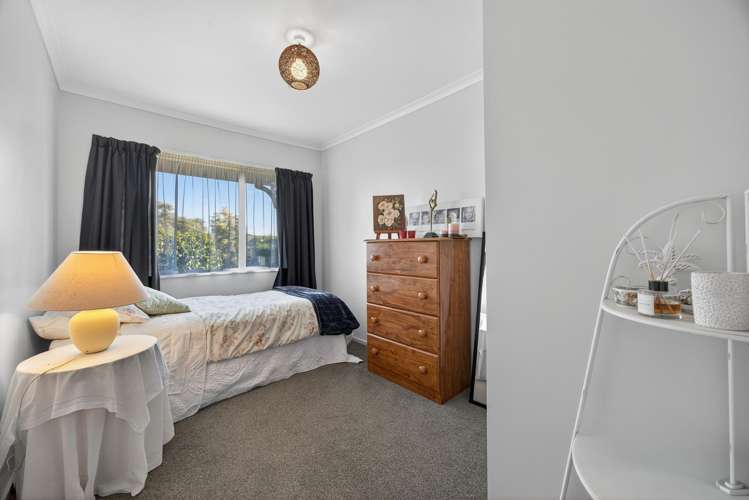 13 Glucina Avenue West Harbour_17