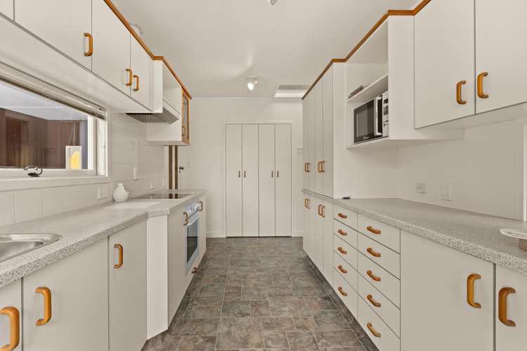 22 Veronica Avenue_3