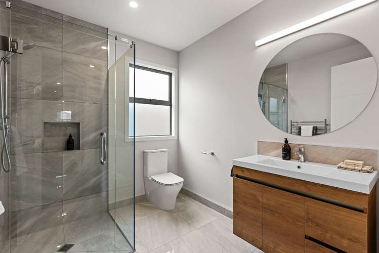 9 George Yee Place Taradale_11