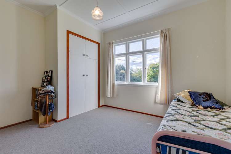 49 Halls Road Pahiatua_11