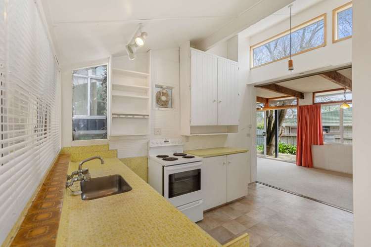 146 Mount View Road Bastia Hill_12