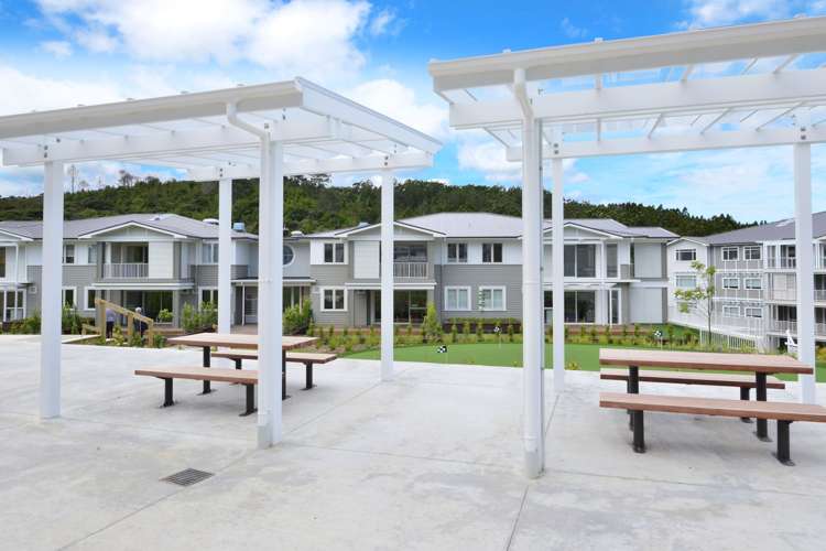 168 Eaves Bush Parade Orewa_5