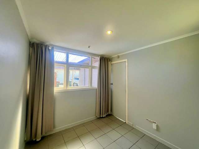 1510A Dominion Road Extension Mount Roskill_4