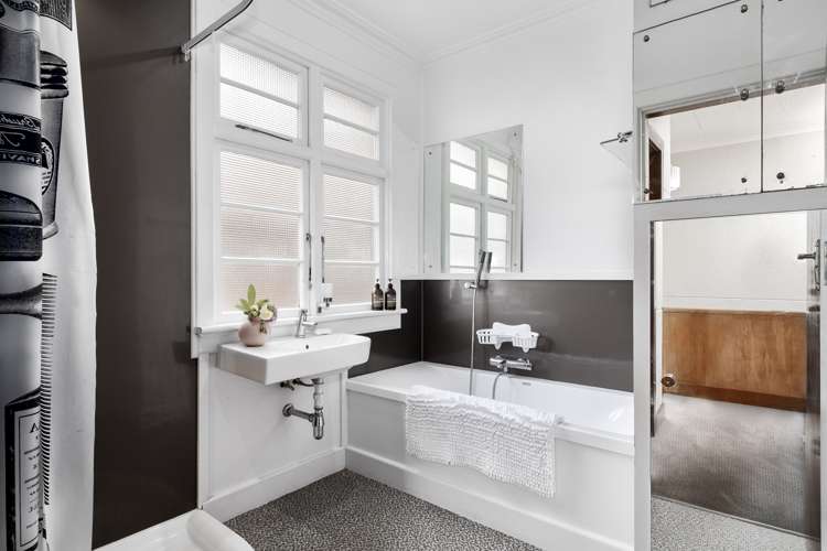 7 William Street Dunedin Central_16