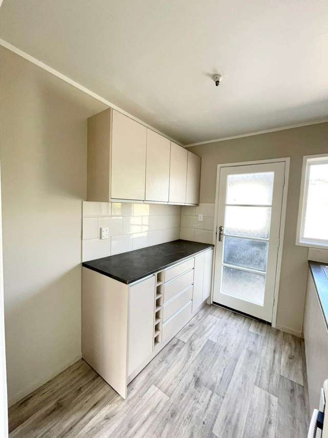 1/24 Coburg Street Henderson_2