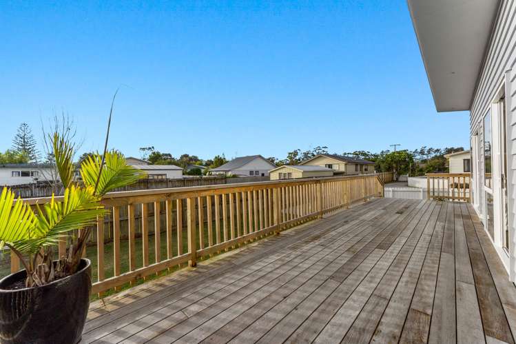 6 Te Moau Avenue Parakai_16