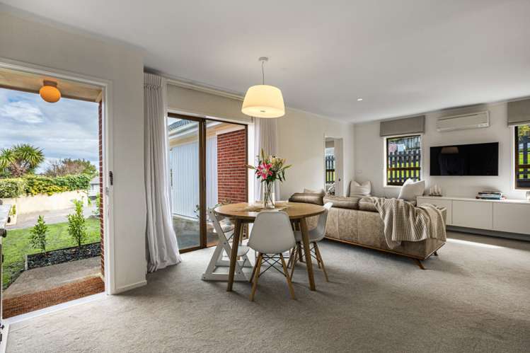 3/6 Keys Street Belmont_5