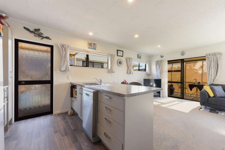 4 Conifer Court Richmond_6