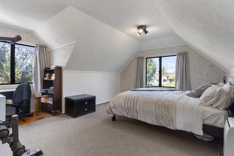 201 Carnoustie Drive Wattle Downs_9