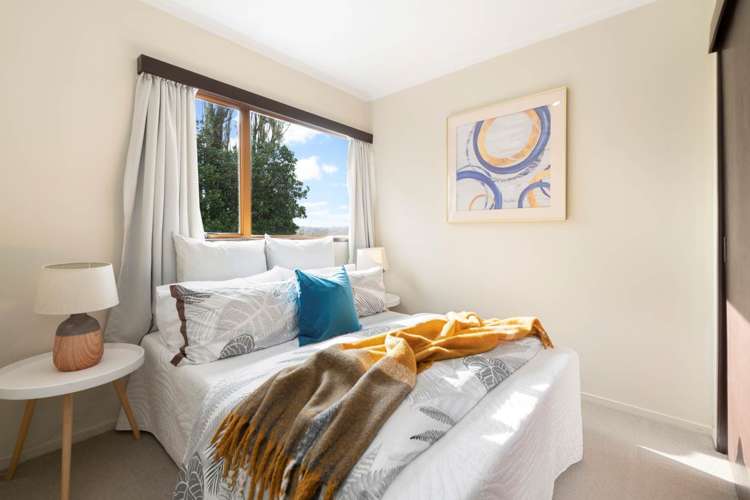 1/33 Oaktree Avenue Browns Bay_9