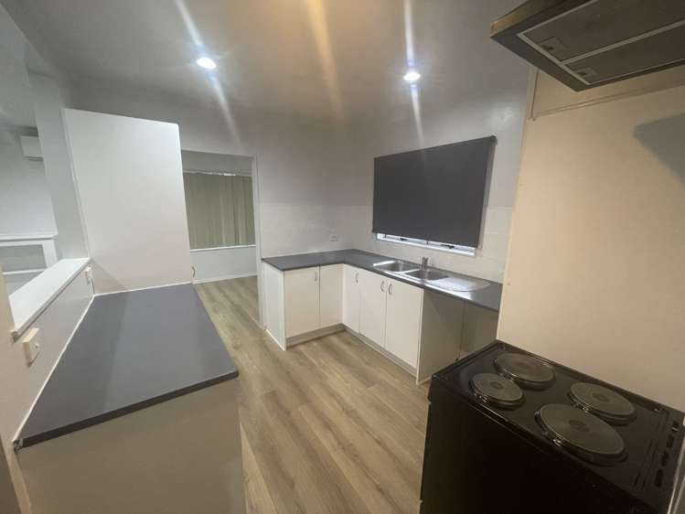 110 Gloucester Rd 10686_3