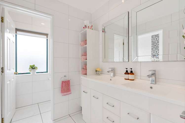 9 Mulroy Place East Tamaki Heights_25