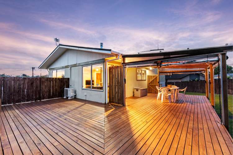 9 Matipo Road Te Atatu Peninsula_17