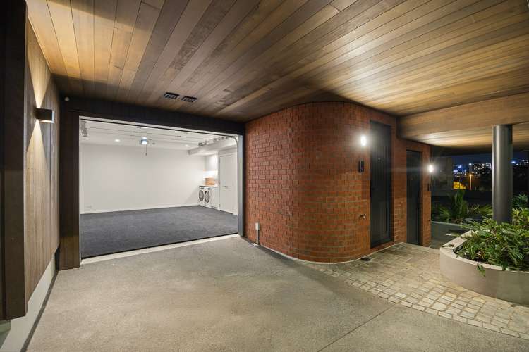 6/4 Madeira Lane Grafton_15