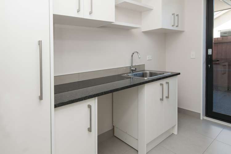 24 Platinum Drive Wigram_17