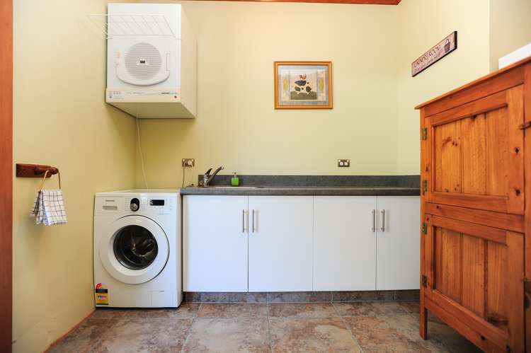 35 Iona Road Havelock North_15