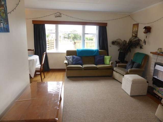 99 Atawhai Road Fitzherbert_1