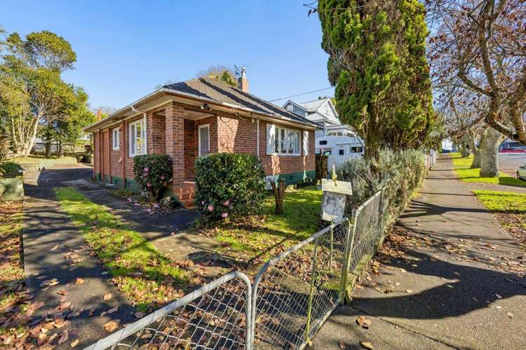 32 Bellwood Avenue Mt Eden_0