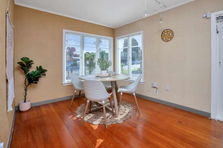 2 Walker Crescent Whau Valley_10