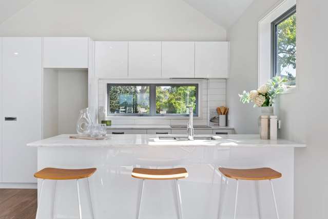 2/27 Powell Street Avondale_1
