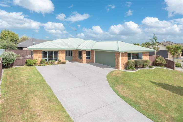 13 Westminster Place Rototuna North_1