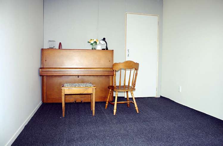 4/12 Crown Lynn Place New Lynn_9