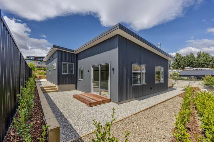 3 Landsborough Lane_2