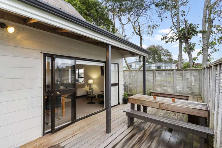 2/58 Aeroview Drive Beach Haven_15