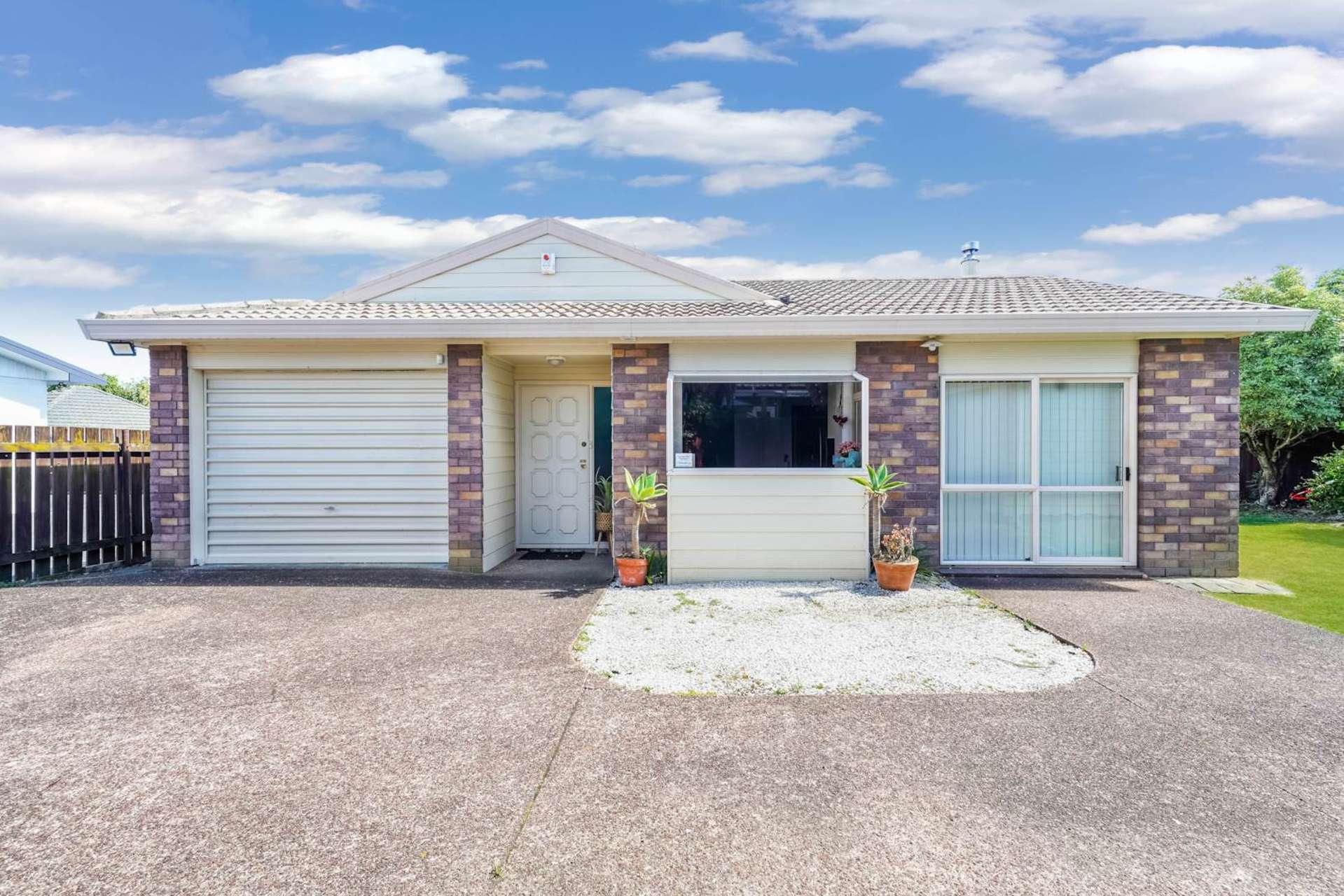 2/19 Lupton Road Manurewa_0