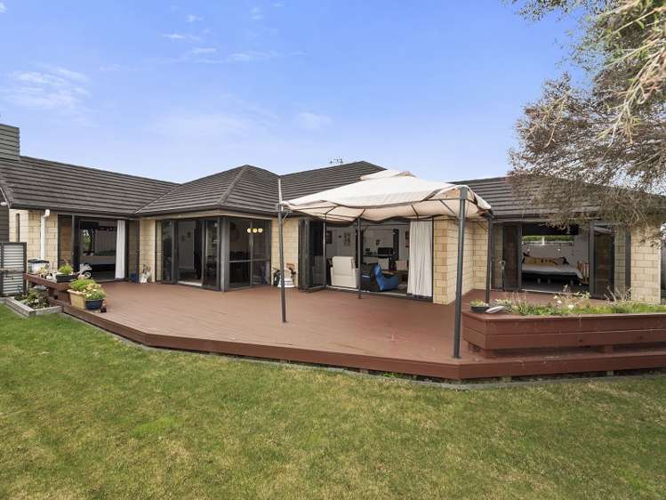 2 Ebony Court Rototuna North_15