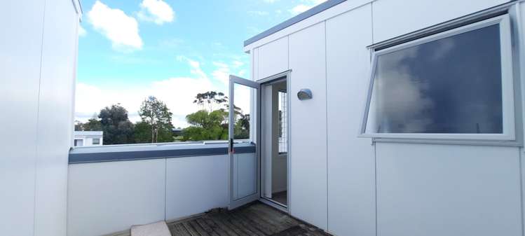 16/3 Wagener Place Mount Albert_11