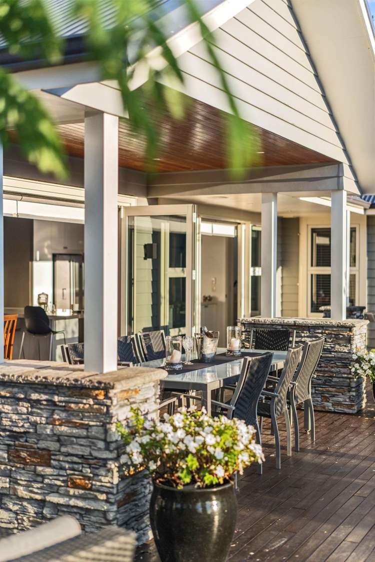 133 Chamberlain Road Bombay_10