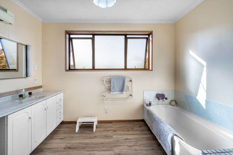 84 Kildare Drive Waikiwi_8