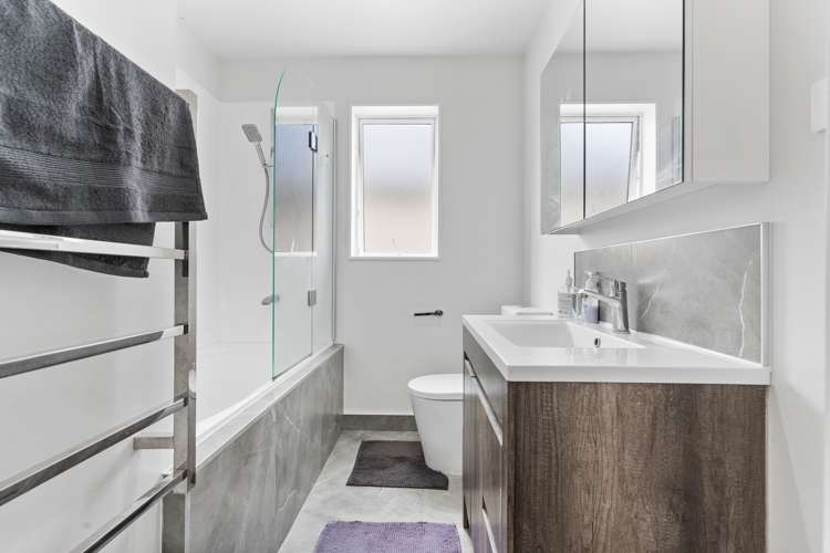 7 Warbler Crescent Papakura_15