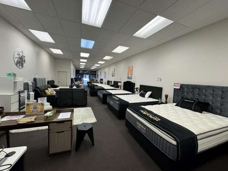 530 & 540 Victoria Street Hamilton City Central_1
