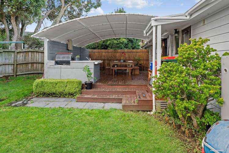 17 Hoylake Place Wattle Downs_6