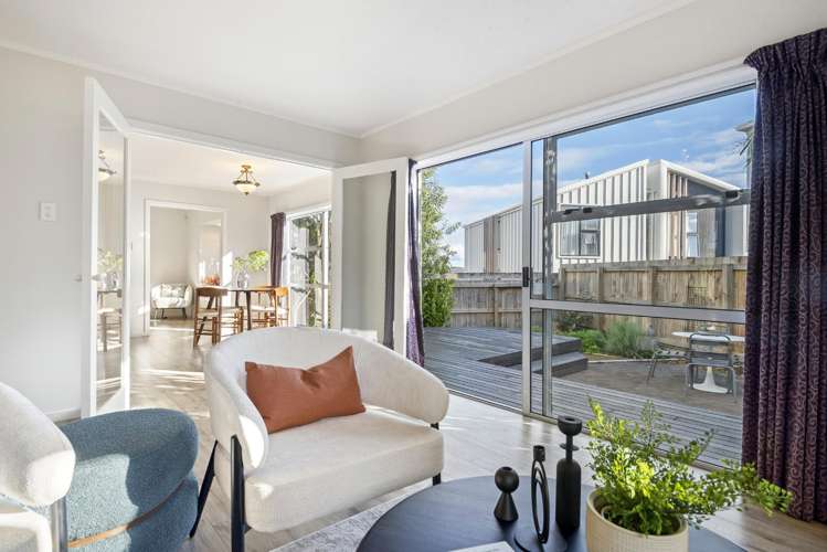 2/5 Stanley Avenue Milford_6
