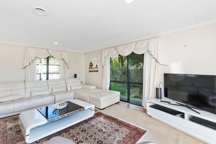 2 Zambezi Lane Mount Roskill_6