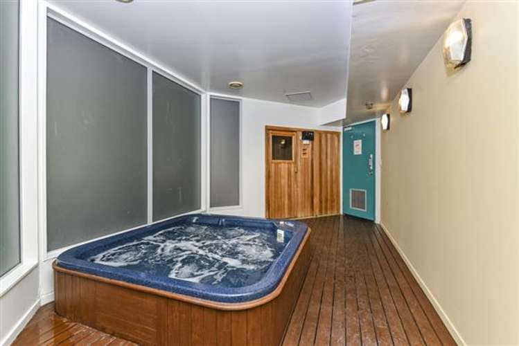 2f/205 Hobson Street Auckland Central_18