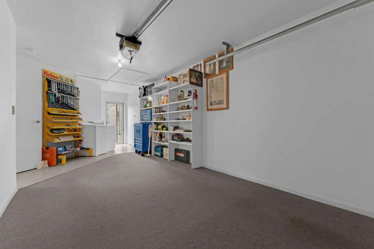 24/169 Sturges Road Henderson_16