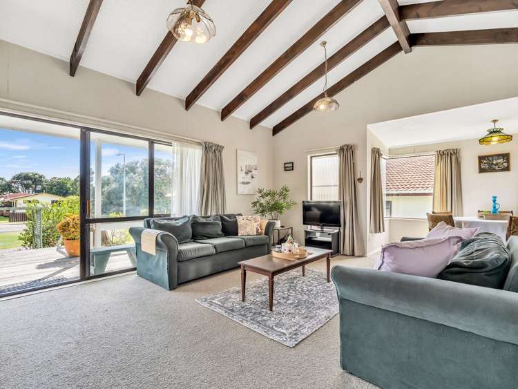 84 Harbour Road Ohope_10