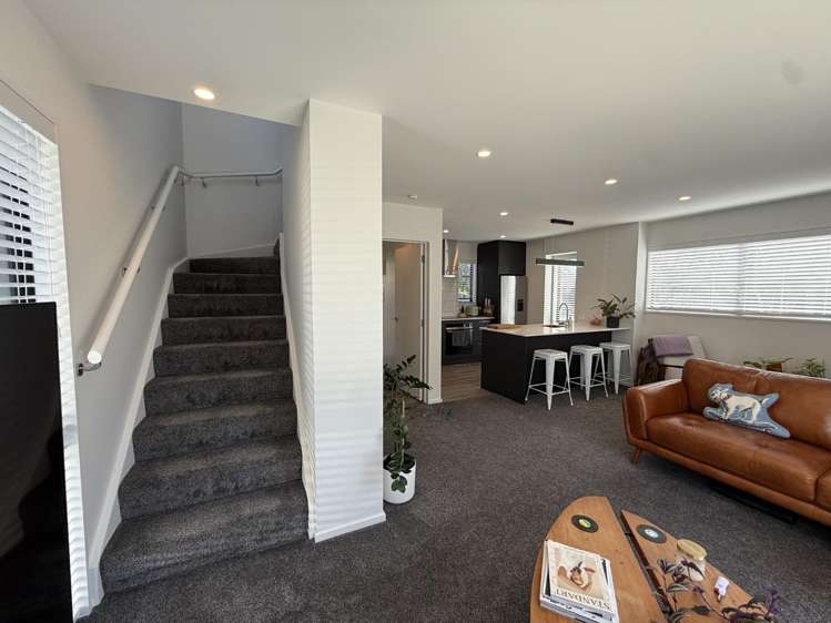 1/56 Olliviers Road Phillipstown_8