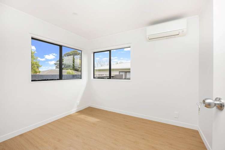 104 Lincoln Road Henderson_8