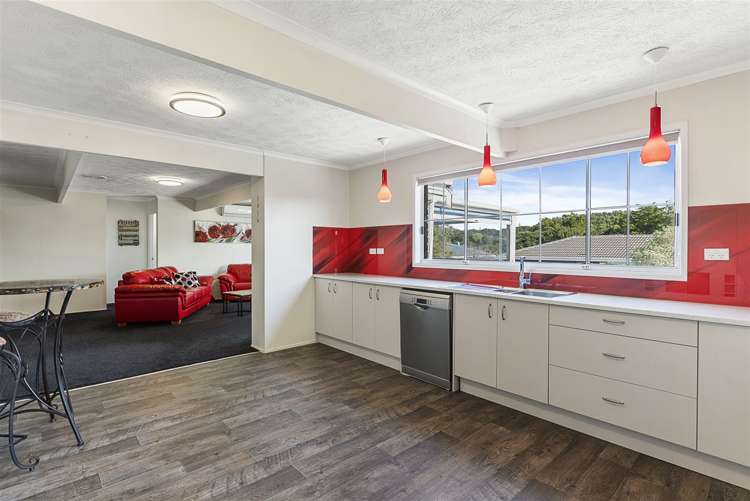 65 Aviemore Drive Highland Park_7