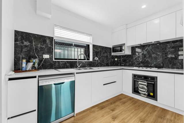 127E Russell Road Manurewa_4